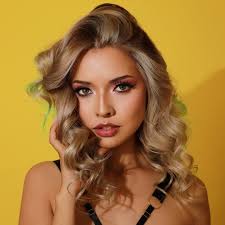 AMLO y la Primera Dama. “La Gilbertona” 🤣