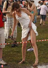 UPSKIRT undies voyeur publick - unter den Rock geschaut - ZB Porn