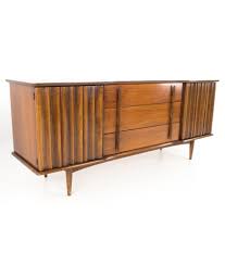 In partnership with interfaith communities and others, troy area united ministries provides a safe and just space for those in need, offering meals, hiv/aids services, furniture, education, spiritual counseling and advocacy. United Furniture Mid Century Walnut 9 Drawer Lowboy Dresser Credenza Buffet
