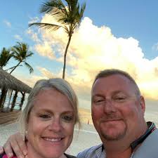 I'm looking for someone who to do a sound system