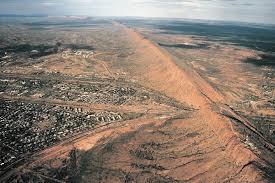 Alice springs is known as the capital of australia's red center and is the launching pad to popular places like uluru and kings canyon. Heavitree Gap Wikipedia