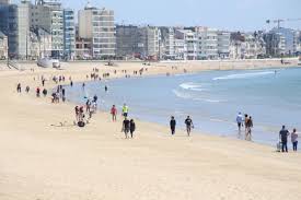 Plus d'infos sur la météo marine sur météo france. Aux Sables D Olonne Attention Les Plages Seront Fermees Une Partie Du Week End Le Journal Des Sables