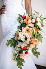 Couldn't even tell they weren't real. How To Mix Paper Flowers With Real Flowers For The Most Beautiful Bouquet 100 Layer Cake