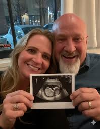 HAPPY ANNOUNCEMENT 🤯!! Christine Brown and David Woolley CRY OUT OF HER  HEART WELCOMING THEIR NEW BABY!..full here👇👇 https://tmz.donextop.com/ christine-brown-stuns-fans-with-emotional-announcement-she-and-david-woolley -are-expecting-a-baby-in-2026/