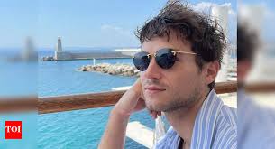 Brandon Flynn, Patton Oswalt board the series 'Manhunt'