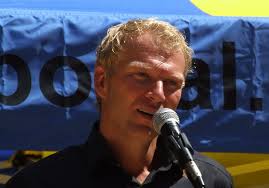 File:Michael Jentzsch, 2010-07-18, Lesung Kletterwald SP 2.jpg