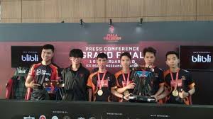 He was a member of the youth team of the ajax. Grand Final Piala Presiden Esports 2020 Wakil Vietnam Juara Di Free Fire Dan Efootball Pes Tribun Jabar