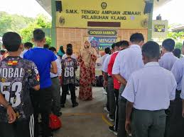 Acting as a shortcut to url links 1bestarinet. Pertubuhan Kebajikan Darul Wardah Selangor Jelajah Bicara Cinta Si Smk Tengku Ampuan Jemaah Sesi Petang