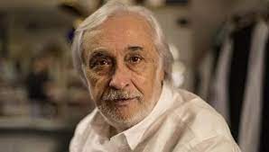 Müjdat gezen (born 29 october 1943) is a turkish theatre actor and writer. Mujdat Gezen Biyografiler Fotograf Unluler
