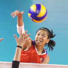 O bir üyesiydi üniversite üniversite bayan voleybol takımı arasında. Alyssa Valdez Jia Morado Suiting Up For Creamline Vs Balipure Philstar Com