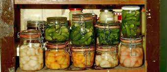 Jun 27, 2021 · c'est dangereux pour la prolifération du botulisme de conserver dans de l'huile d'olive au frigo plus que quelques semaines alors non, mais si vous faites la recette et que vous faites le traitement à l'eau bouillante ça se conserve très longtemps. Le Botulisme Une Maladie Neurologique Grave Le Point