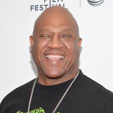 Lister began his acting career with roles in such films as the action flick runaway train (1985) with jon voight. Ecufrjw6simldm