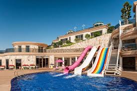 Paramount hotel bodrum #alumen #alumenyapi #alumenmimari #alumen #aluminiumfacades #aluminium doors #alumimiumwindows #architecture #architettura #design. Paramount Hotel Resorts Paramount Hotel Hotels And Resorts Hotel