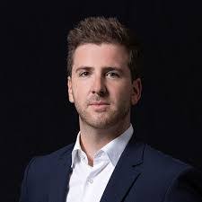 Adam Silvester's Instagram, Twitter & Facebook