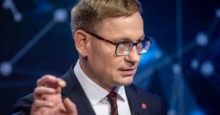 Peterson otsib võimalust haiglate aitamiseks