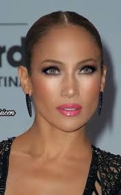 All orders are custom made and most ship worldwide within 24 hours. Bella Y Esos Ojazos Jennifer Lopez Makeup Jlo Makeup Makeup Looks