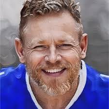 Amanda Sobel's Instagram, Twitter & Facebook