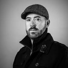 First attempt at a self portrait, hard to get the focus right with delayed  timer! But it's a shot today none the less #pictureoftheday #picoftheday  #headshot #selfportrait #lighting