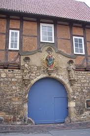 L'école notre dame se présente comme une école dynamique, sportive, ouverte sur le monde, créative et à l'écoute. Chartreuse D Hildesheim Wikipedia