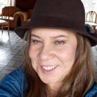 Leonor Adams's Instagram, Twitter & Facebook