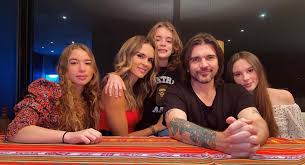 We did not find results for: Juanes Celebra Los 15 Anos De Su Hija Con Un Emotivo Mensaje