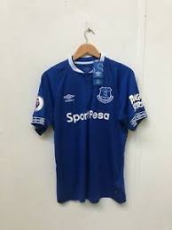 Everton third everton's umbro third kit, as worn by leighton baines, was designed with the help of their fans and is inspired by the iconic prince rupert's tower which sits proudly on the club's crest. Everton Fc Umbro 2018 19 Men S Prem Home Kit Medium Coleman 32 Blue New Ebay
