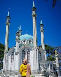 The primary attractions of the state are the beautiful tropical perhentian and redang islands. 12 Amazing Places And Activities You Should Not Miss In Terengganu