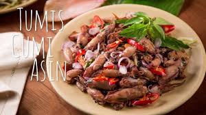 300 gr cumi asin 10 siung bawang merah 5 siung bawang putih 1 buah oseng cumi asin peteh bahan: Resep Tumis Cumi Asin Youtube