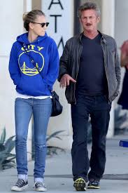 Sean justin penn was born in los angeles, california, the second son of actress eileen ryan (née annucci) and. Sean Penn Starportrat News Bilder Gala De