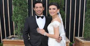 Masabaşı yalan haberler ile avukatımın ilgilendiğini ve hukuki süreci başlatacağımızı belirtir, kuru iftira atmayan, ahlaklı ve dürüst insanlara huzurlu ve mutlu bayramlar dilerim. Idil Firat Hamile Mi Magazin Haberleri