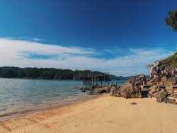 Pulau laut adalah sebuah pulau di kabupaten kotabaru, kalimantan selatan. Nia Zainorin On Twitter Love Everything About This Place Pulau Lakei Kuching