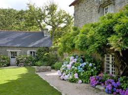 Etc retrouvez de nombreux conseils et astuces de paysagiste en vous abonnant à la chaîne youtube de aménager son jardin. Comment Amenager Son Jardin Les Regles D Or