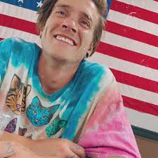 Awareness post: Seller: Adam Testa Saw him comment sniping