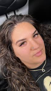 Lash set services with discount