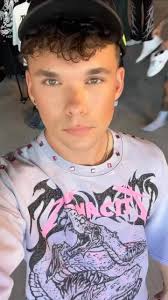 @fmensfw Florida’s Men Fashion Show Day 1 🚶🏻‍♂️✨#behindthescenes thank  you so much for the opportunity! it was such an amazing experience omg 😍  great people, good vibes and beautiful designs. I’m so ...