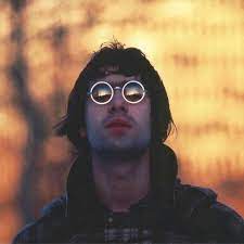 Jun 28, 2021 · the brothers gallagher, who formed the core of the band oasis, are truly modern rock gods. Liam Gallagher 90s Oldschoolcool