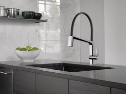 Lebih dari itu, sink modena juga telah memenuhi standard food grade sehingga aman dalam penggunaan untuk peralatan memasak atau piranti makan. Pivotal Kitchen Faucets Qualified Remodeler