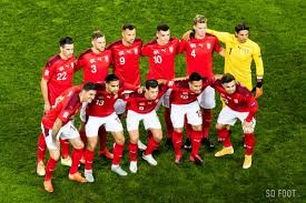Pour ce match à baku, c'est la suisse qui aura les faveurs des prono foot avec une cote de 2,15 en moyenne contre une cote de 3,95 pour une victoire du pays de galles. Pronostic Pays De Galles Suisse Analyse Cotes Et Prono Du Match De L Euro Football Addict