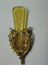 Collectible Hat Pins Vintage Hat Pin Carved Apple Juice Lucite Elongated Triangle Set In Hat Pins Hats Vintage Antique Hats