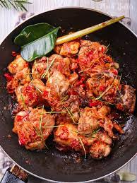 Indonesian Spicy Chicken Or We Call It Ayam Rica Rica Is Savory And Spicy Chicken Dishes From North Sulawesi Hearty Spicy Recipes Spicy Chicken Chicken Dishes