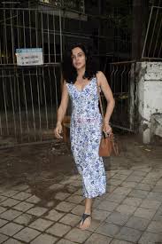 Taapsee Pannu At Croma Juhu On 3rd June 2018 Taapsee Pannu Bollywood Photos Alia bhatt & ameesha patel spotted at croma. taapsee pannu at croma juhu on 3rd june 2018 taapsee pannu bollywood photos