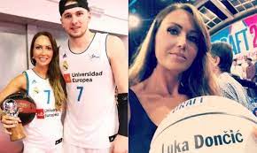 Luka doncic is one of the most mesmerizing players in the nba. Meet Mirjam Poterbin Mom Of Mavs Superstar Luka Doncic Total Pro Sports