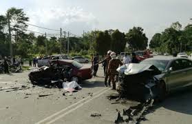 Malaysia has the third highest rate of road accident deaths in asean and asia, recording a for example, india has the most deaths due to road accidents in the world. Journalist Wants Journalist To Call An Accident A Crash The Mole