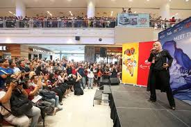 Malaysia's pop princess shila amzah is finally kicking off her my journey tour 2017 in her home country this 26 august 2017 at arena of stars, genting higlands. Popstar Shila Amzah Meets Penang Fans Ahead Of Genting Concert