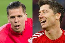 Robert lewandowski celebrates his equaliser for poland pool/afp via. Robert Lewandowski Jezdzi Autem Za Prawie Milion Zlotych Ale To Wojciech Szczesny Jest Na Pierwszym Miejscu W Rankingu