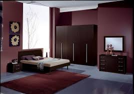 Bedroom Great Design Of The Bedroom Having Dark Red Maroon Wall Modern Master Bedroom Decor Modern Master Bedroom Master Bedrooms Decor