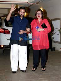 The party (which could very well be khan's last celebration before her delivery). Kareena Kapoor Khan Saif Ali Khan S Christmas Bash Images Bollywood Hungama