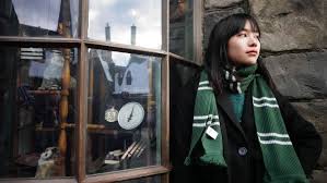 She started studying at the faculty of business administration in assumption university but changed to the faculty of law in ramkhamhaeng university. Nofilter Interview With Thai Netflix Star Kitty Chicha Amatayakul