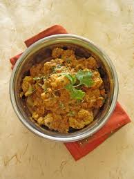Shahi Gobhi Masala North Indian Style Cauliflower Curry Indian Food Recipes Indian Cooking Indian Side Dishes
