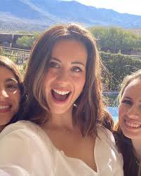 The most magical women's retreat at @miravalarizona in Arizona 😍🌵✨ Deep  talks. Connecting with other women beneath the stars. In-depth coaching